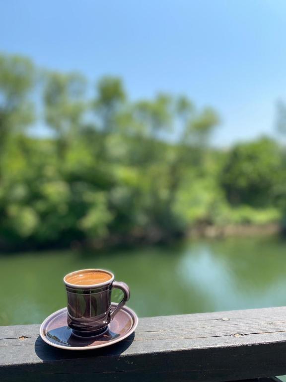 Сайл: Agva Heaven Hill River Bungalow