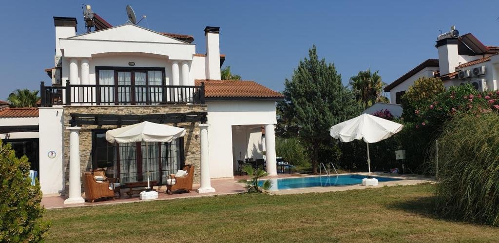 Белек: Antalya belek private villa private pool private beach 3 bedrooms close to land of legends