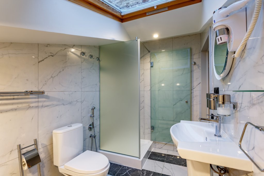 Санкт-Петербург: Roomp Sky Rubinshtejna Mini-Hotel