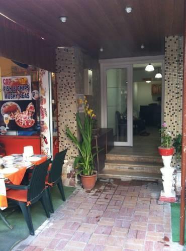 Тургутрейс: Dilek Pension