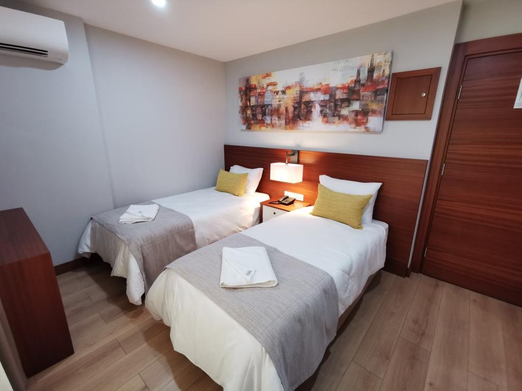 Бусак: Ada Hotel Bucak