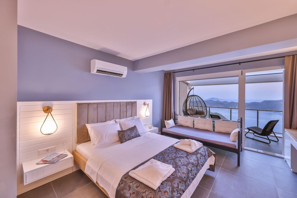 Каш: Un Amor The Hotel