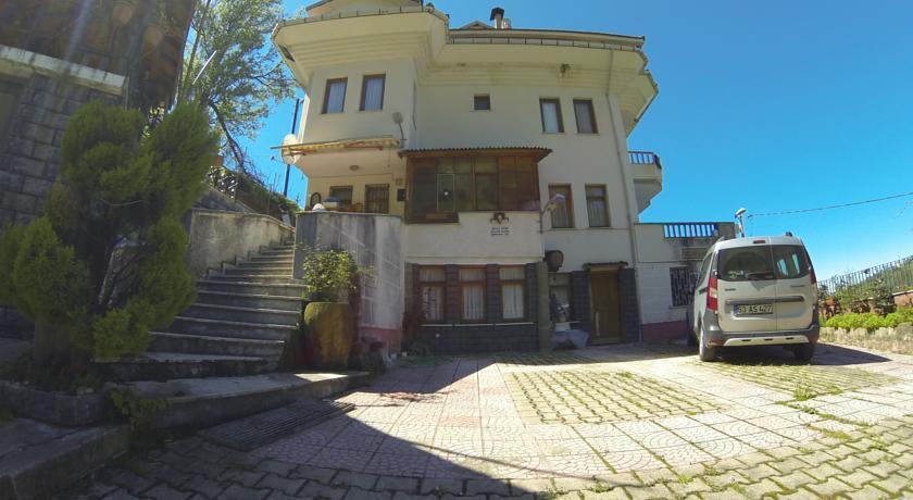 Кайели: Beyaz Kosk