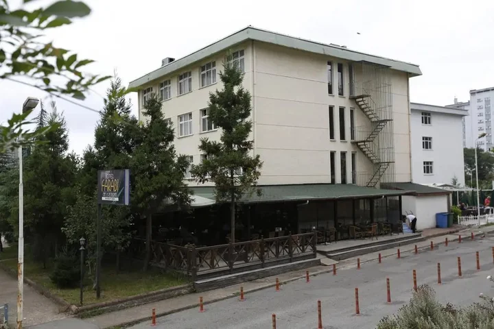 Трабзон: Hotel Farabi