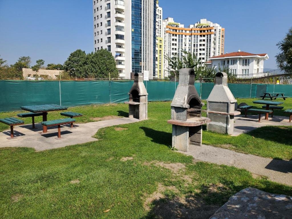 Бурса: Hallmark Bursa