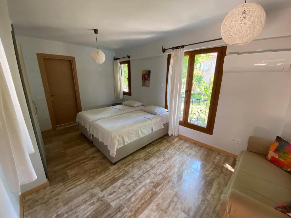 Дальян: Villa Merry - Dalyan Stonehouse with Palmtrees, 50m to River