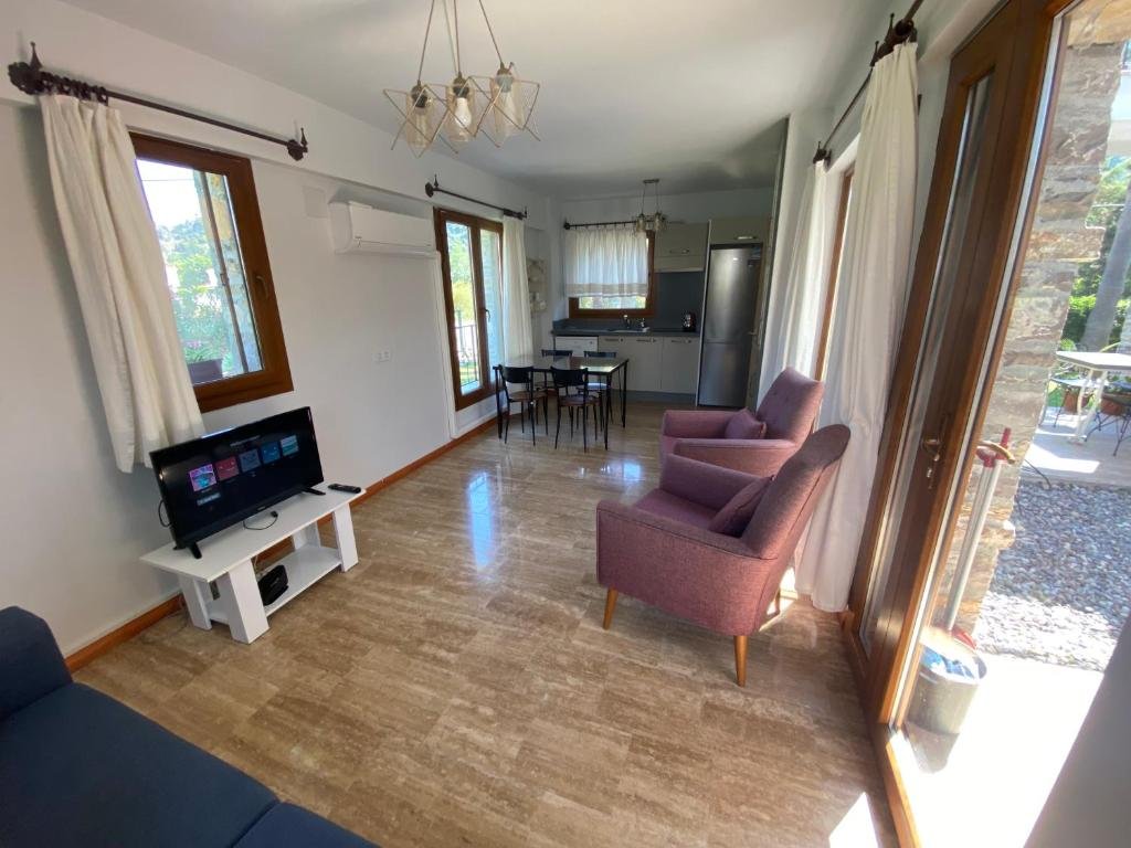 Дальян: Villa Merry - Dalyan Stonehouse with Palmtrees, 50m to River