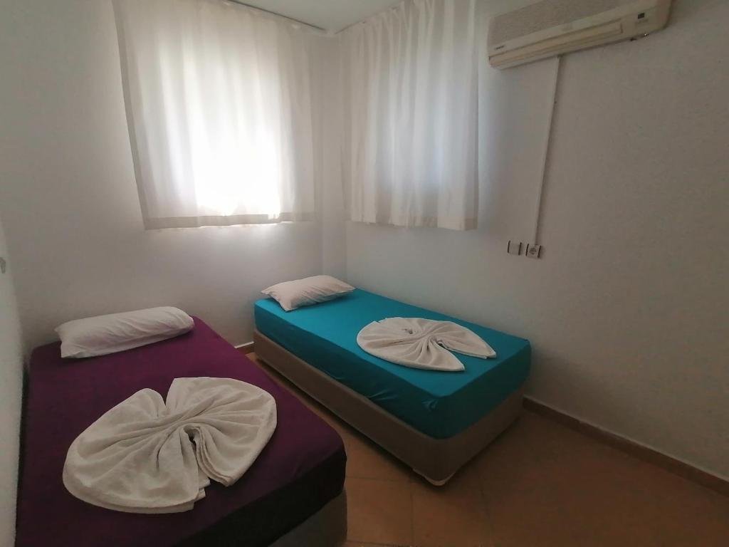 Окурджалар: Çimtur tatil sitesi 3+1 villa
