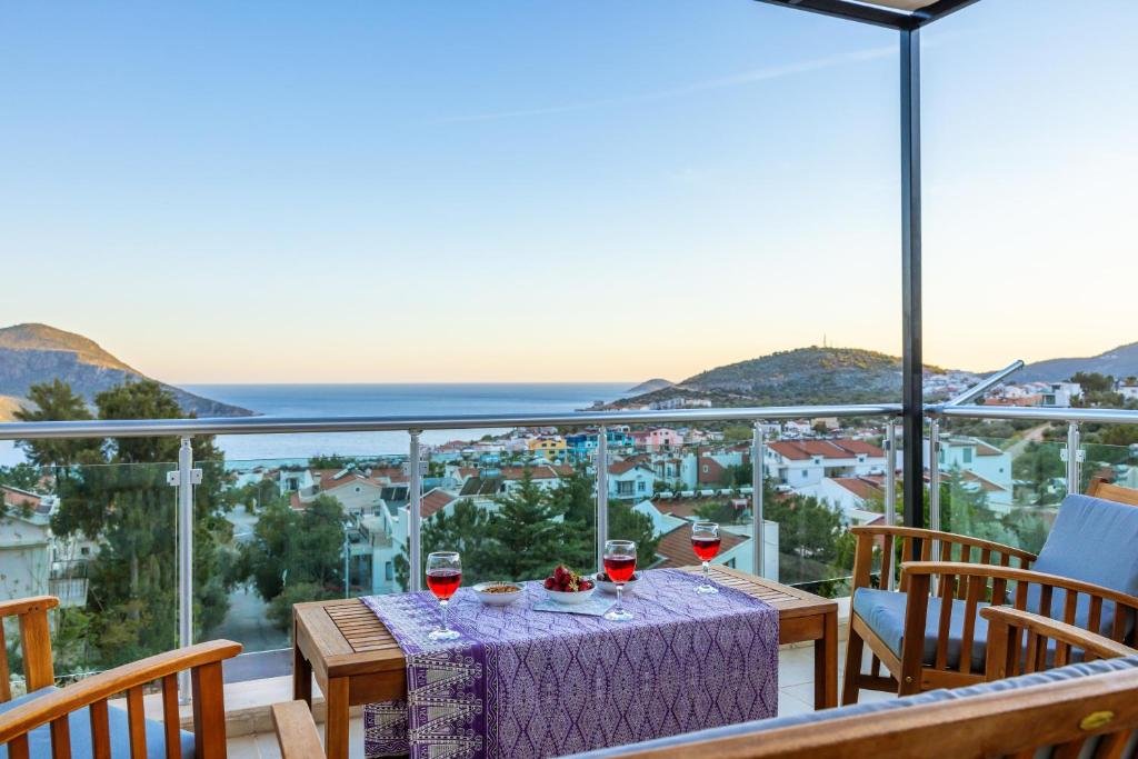 Калкан: VILLA MYSTIC 5br/6bth Prvt Pool-Garden & Sea Views