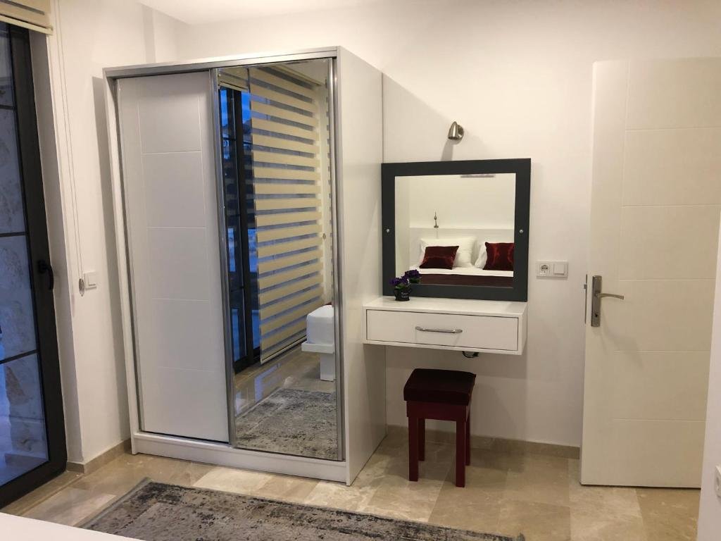 Калкан: Stone House Aparts 2 plus 1 mit Poolterrasse Kalkan No 2