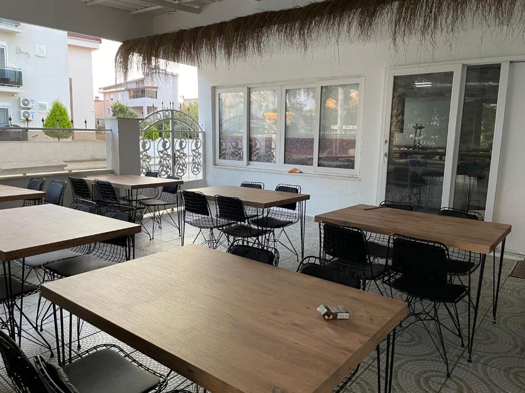 carousel image 4