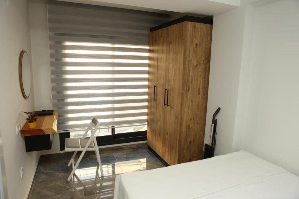 Измир: Comfortable and Modern Suite with Balcony in Narlidere, Izmir