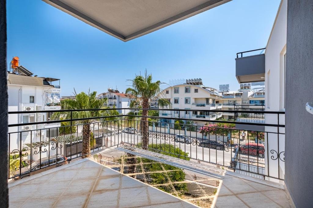 Белек: Assos Apart: Havuzlu sitede tamamı sizin 2 oda 1 salon daire