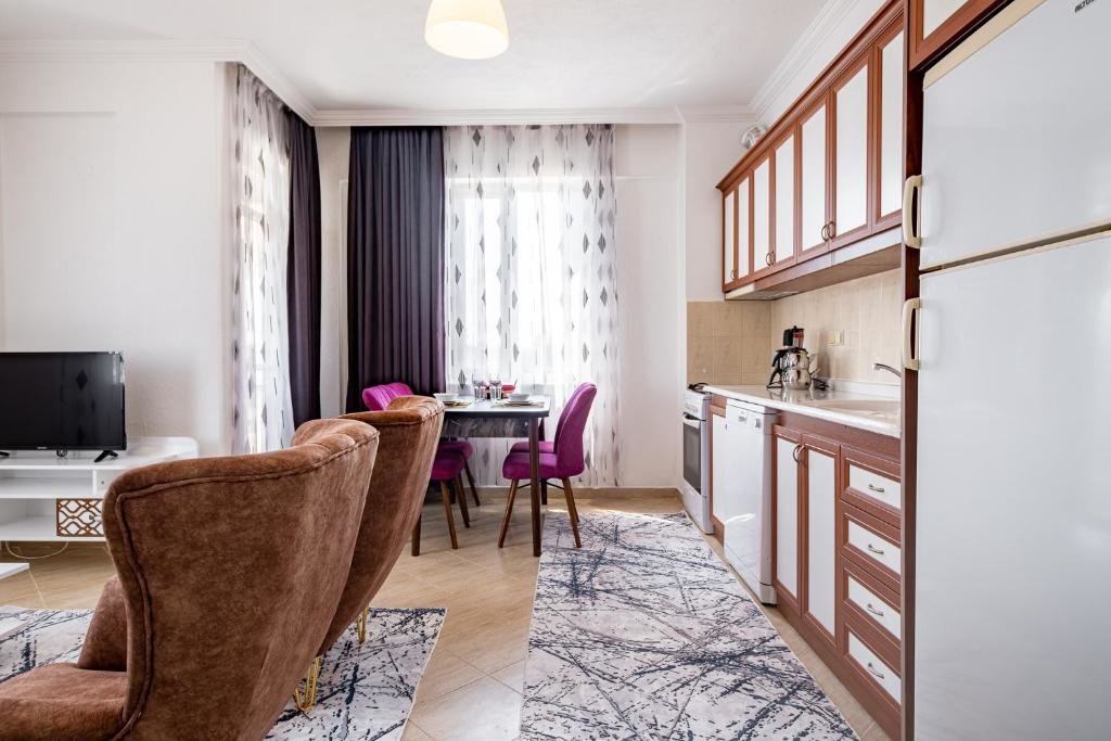 Белек: Assos Apart: Havuzlu sitede tamamı sizin 2 oda 1 salon daire