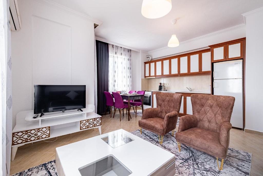Белек: Assos Apart: Havuzlu sitede tamamı sizin 2 oda 1 salon daire