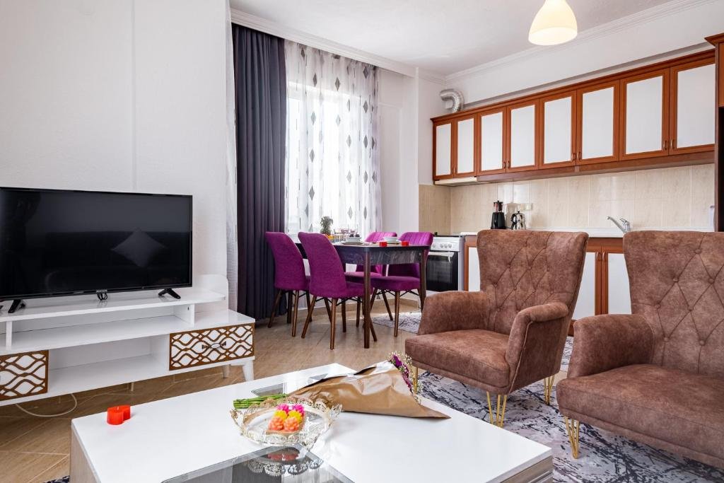 Белек: Assos Apart: Havuzlu sitede tamamı sizin 2 oda 1 salon daire