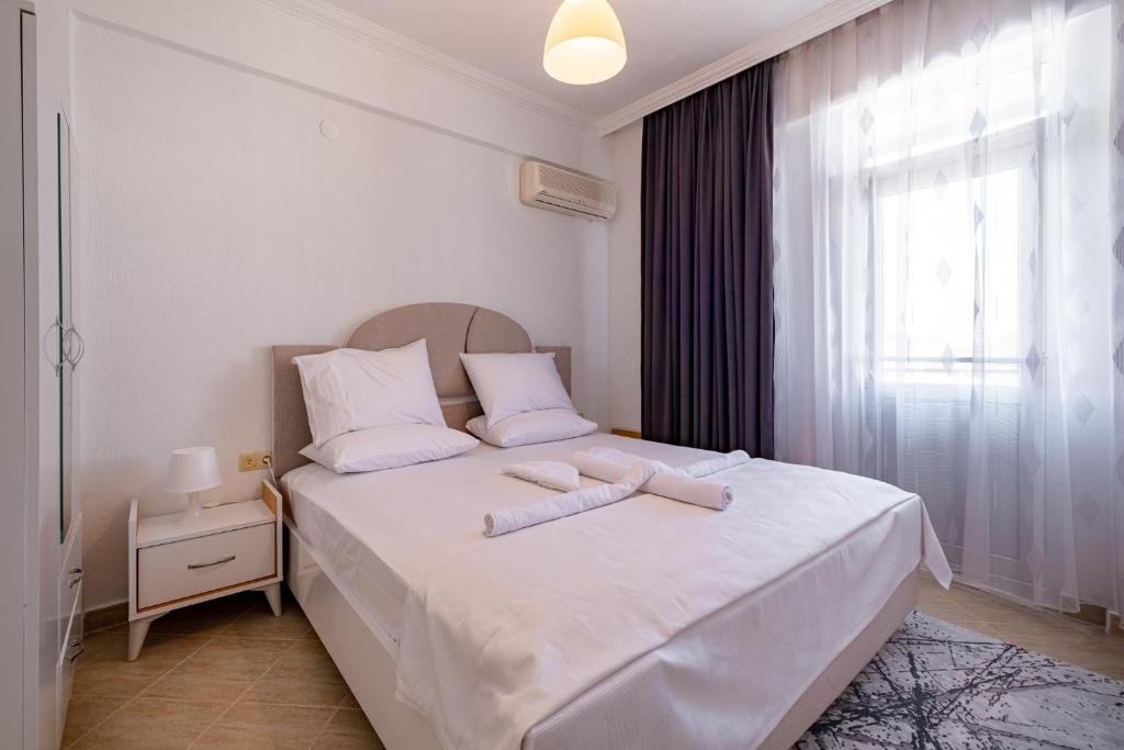 Белек: Assos Apart: Havuzlu sitede tamamı sizin 2 oda 1 salon daire