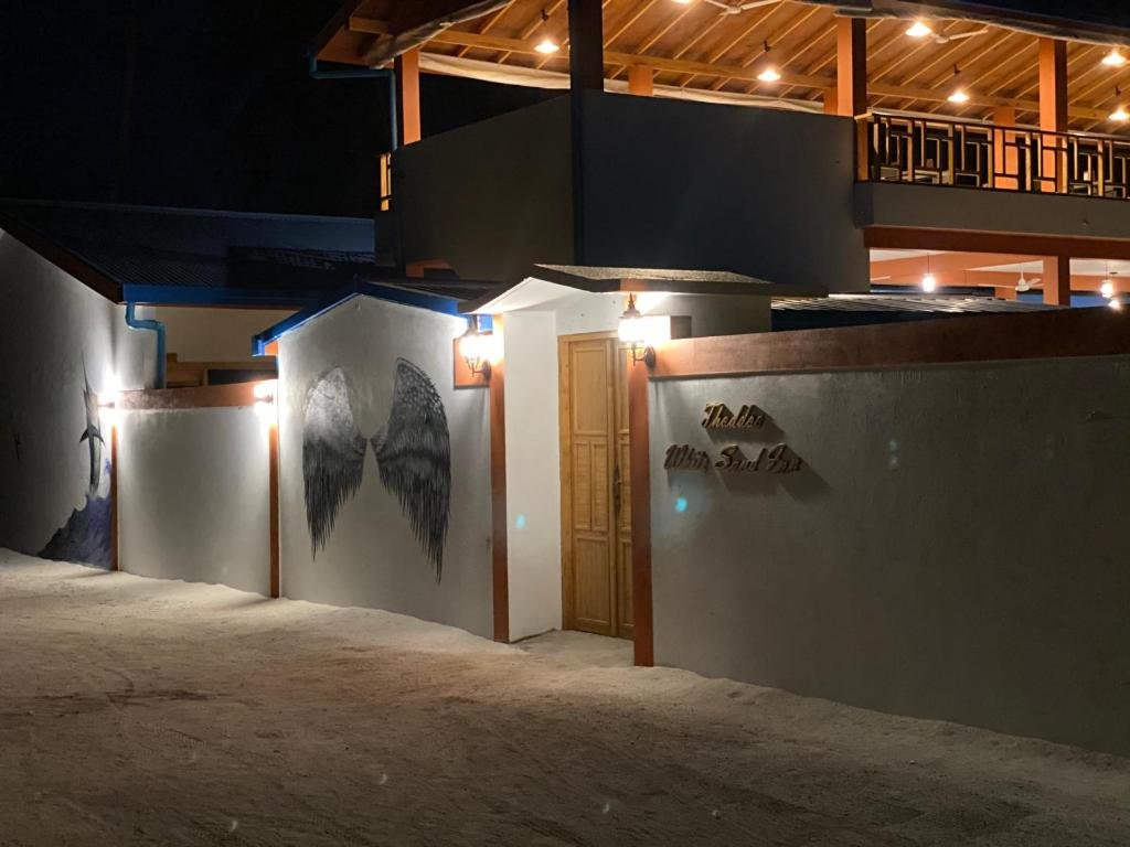 Thoddoo White Sand Inn — фото 4