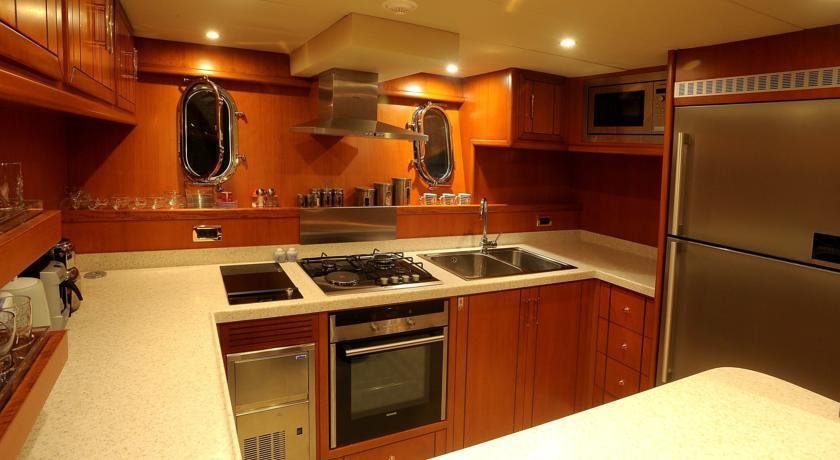 Бодрум: Barbaros Yachting Luxury Private Gulet 4 Cabins