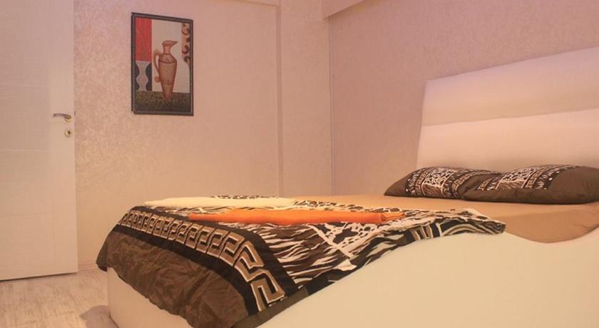 Измир: HC Homes