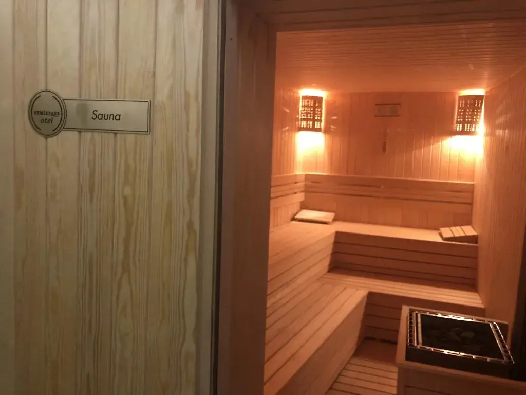 Бартын: Kemik Park Otel