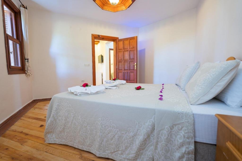 Датча: Dort Mevsim Butik Otel