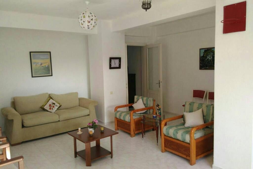 Хейбелиада: Garden flat in Prince islands, Heybeliada
