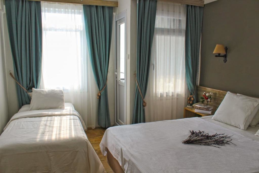 Фоча: Leon Otel Foca