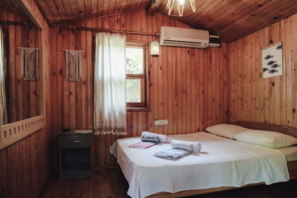 Кумлуджа: Base Bungalow Olympos
