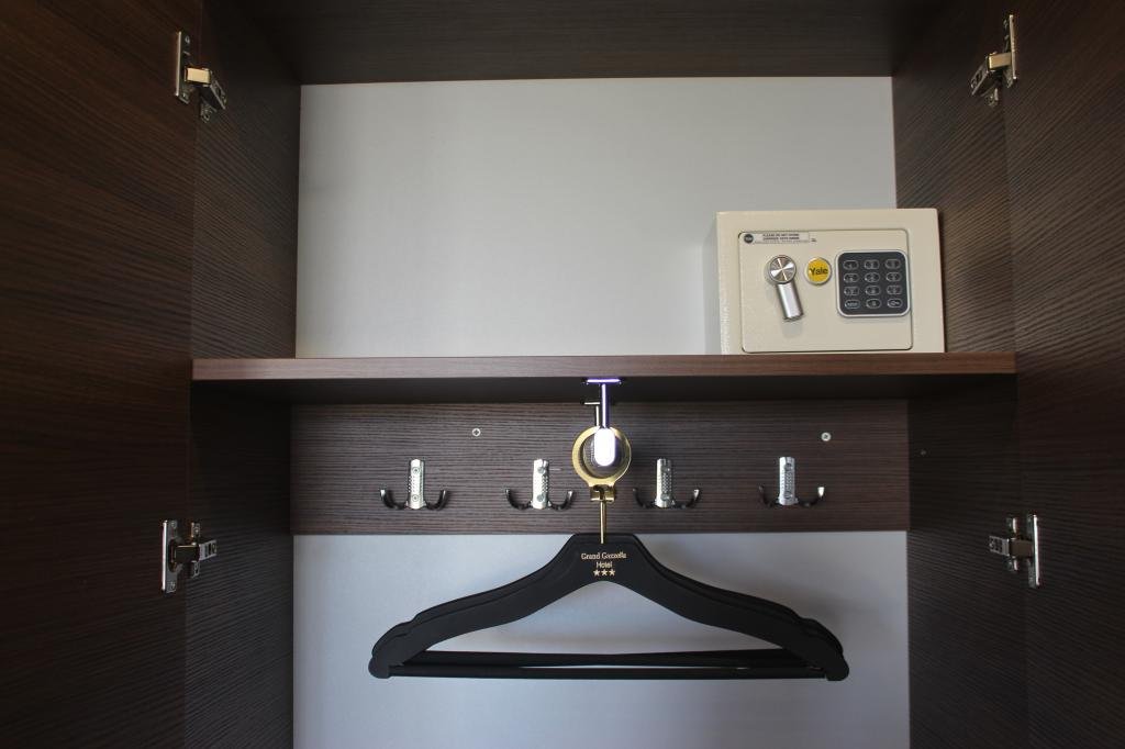 Мармара: Erdek Grand Gazzella Otel