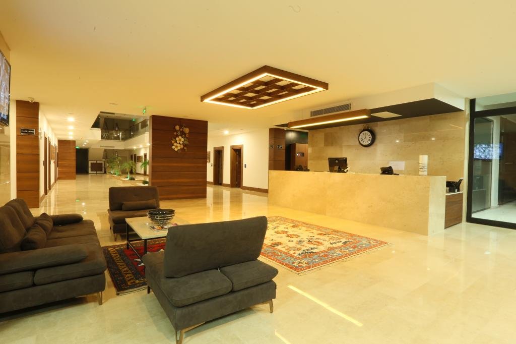 Мугла: Carissa Otel Mugla