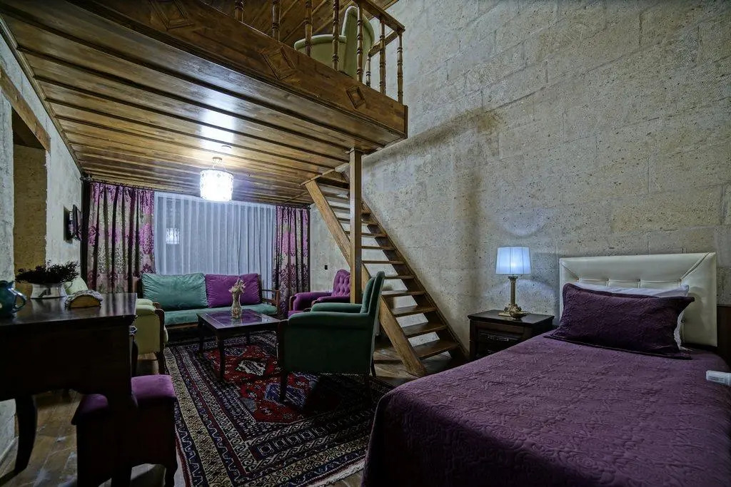 Мустафапаша: Samistal Lodge