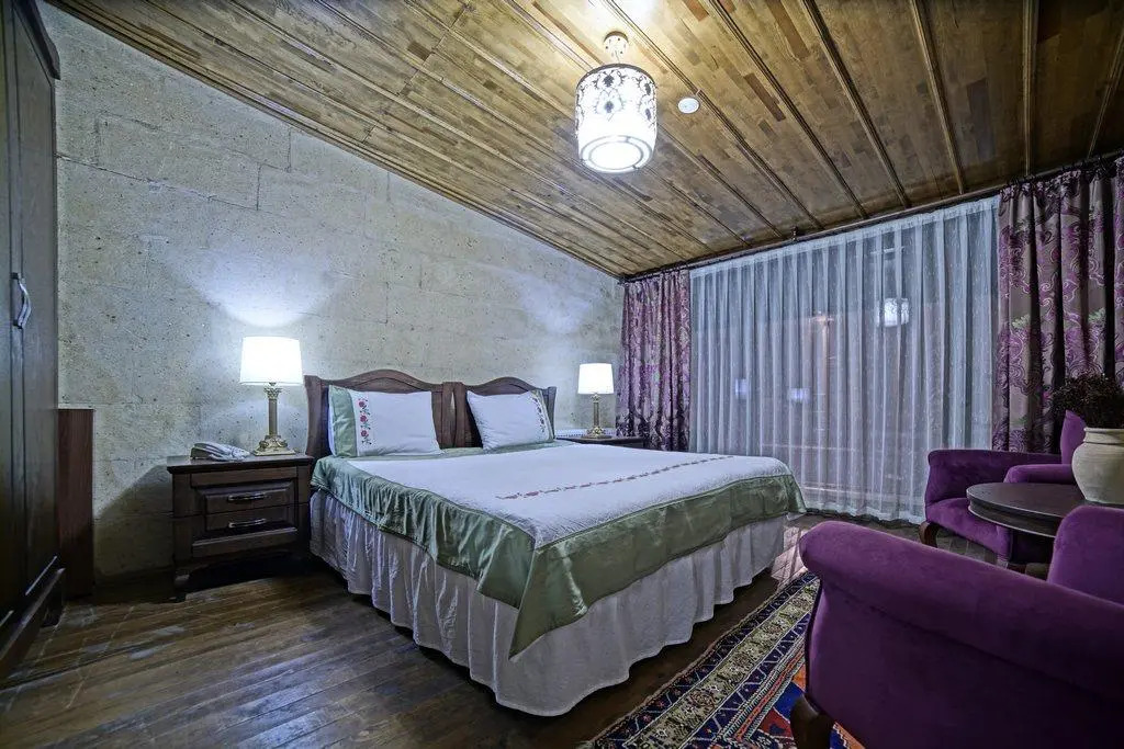 Мустафапаша: Samistal Lodge