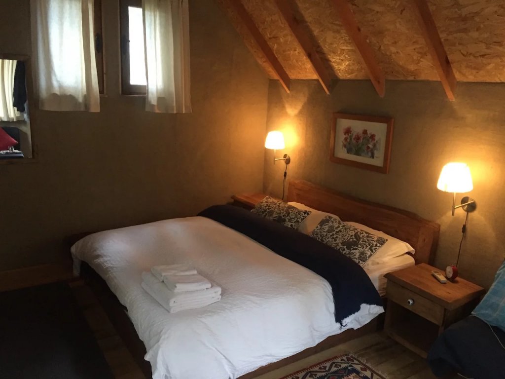 Текирова: Sundance Camp