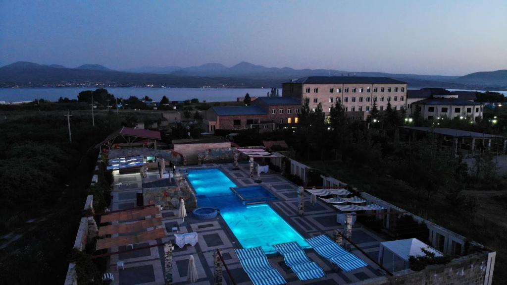 Севан: Maria Resort