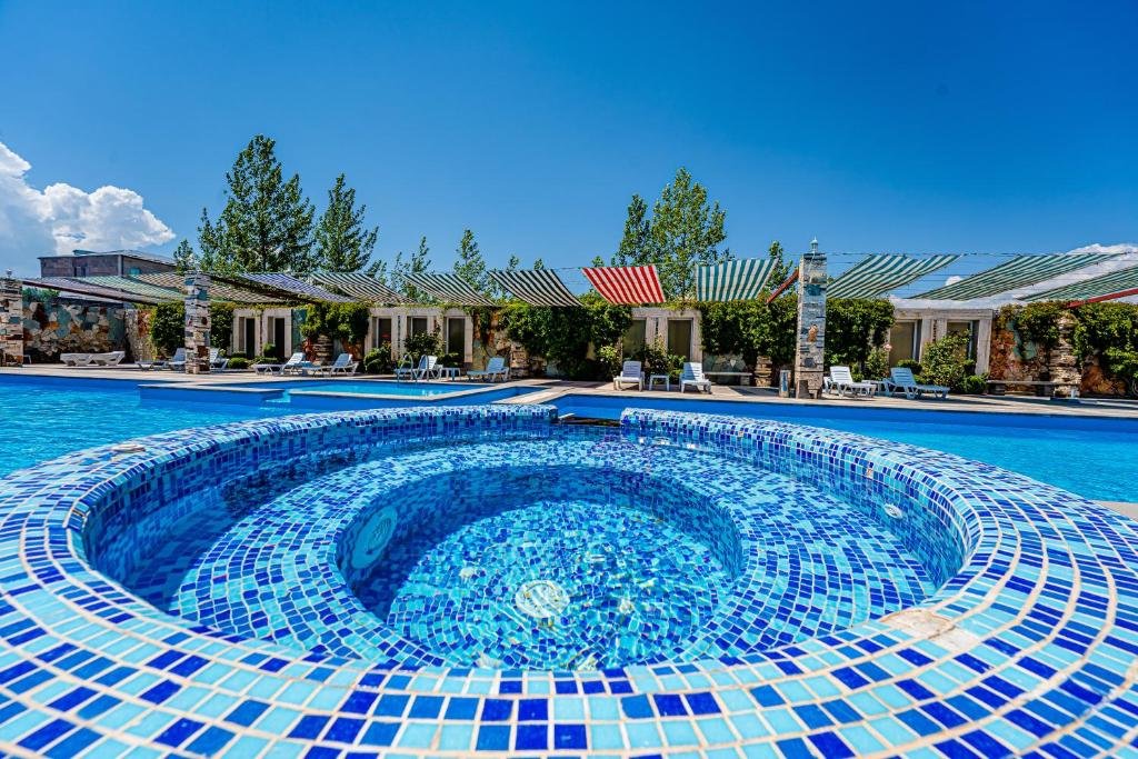 Севан: Maria Resort