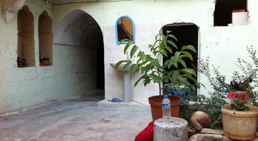 Шанлыурфа: Lizbon Guest House