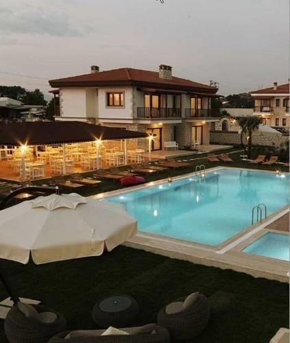 Alacati 24 Suits Hotel — фото 3