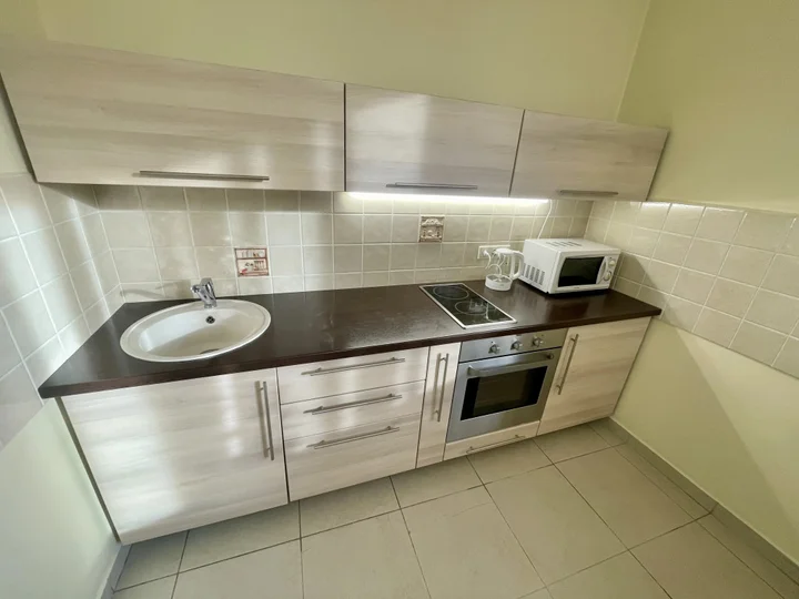 Красноярск: Апартаменты Авиаторов 33
