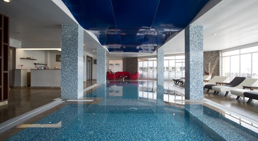 Сёке: Kusadasi Golf & Spa Elite - Peacock 36
