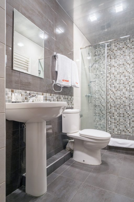Ереван: Апартаменты 2BR/Near Opera/Overlooking Yerevan/Selfenter/Keygo 24