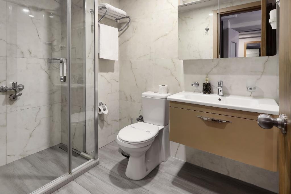 Измит: New Balturk Otel Izmit
