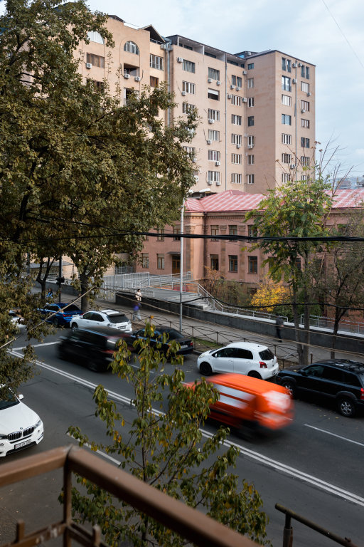 Ереван: Апартаменты Designed 1BR/Balcony to Saryan St/Self-enrty/Keygo 29