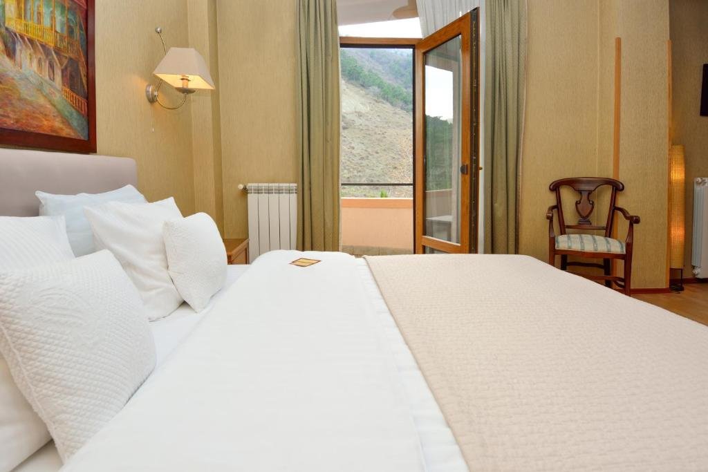 Тбилиси: Urban Lodge Hotels