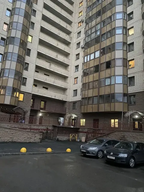 Санкт-Петербург: Apartment Butlerova 40