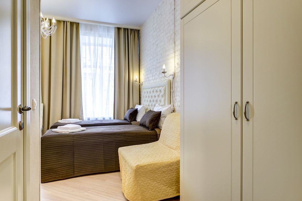 Санкт-Петербург: Guest Rooms At Marata 10