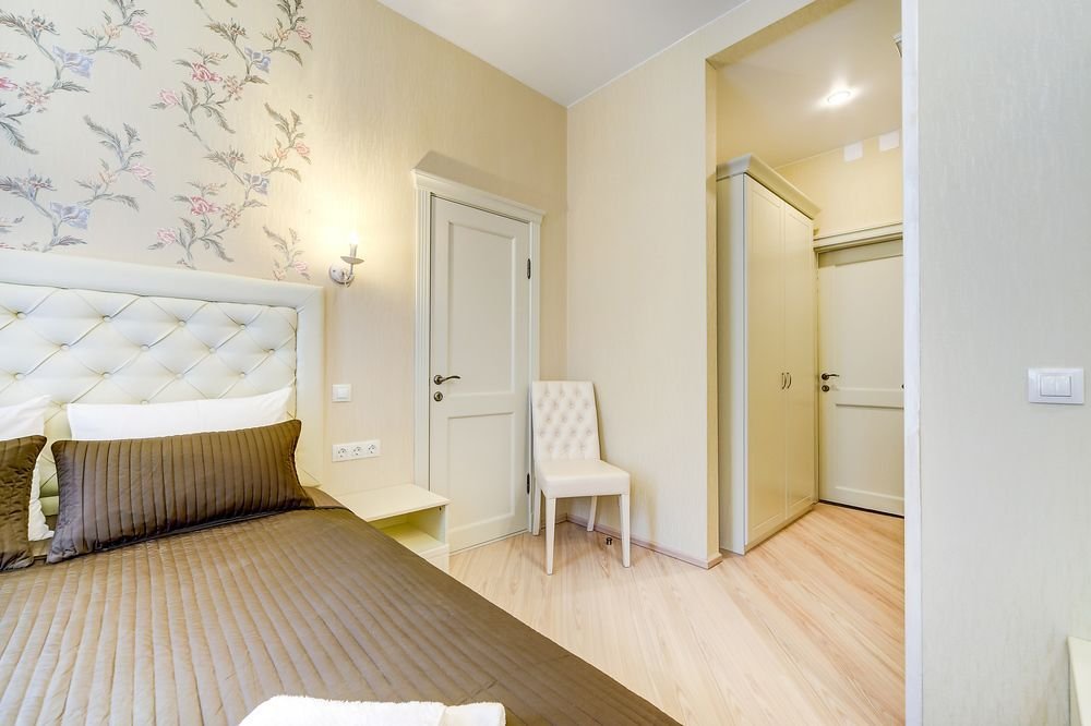 Санкт-Петербург: Guest Rooms At Marata 10