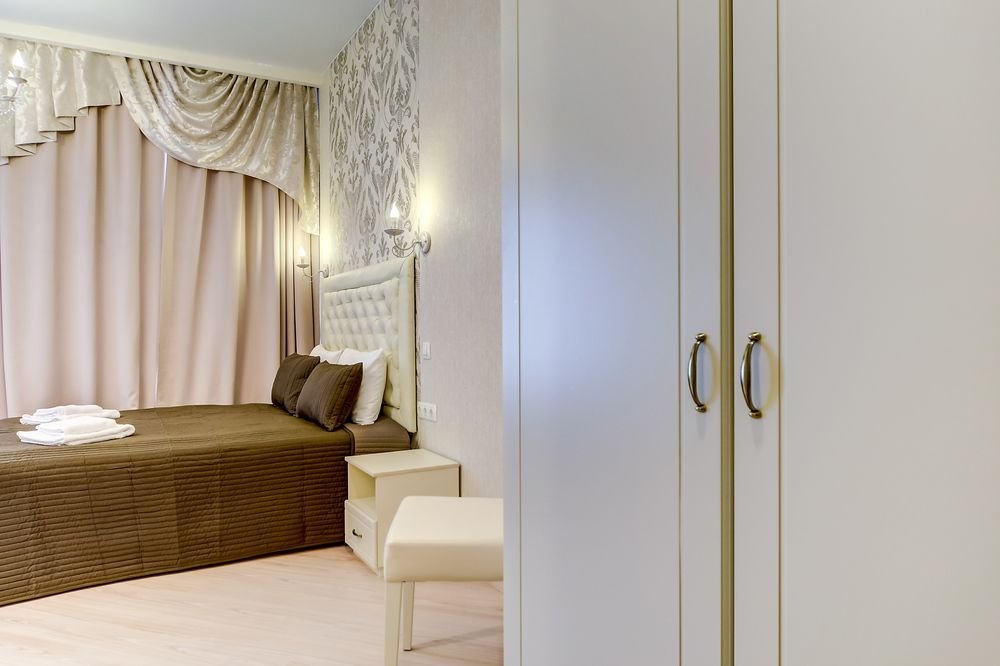 Санкт-Петербург: Guest Rooms At Marata 10