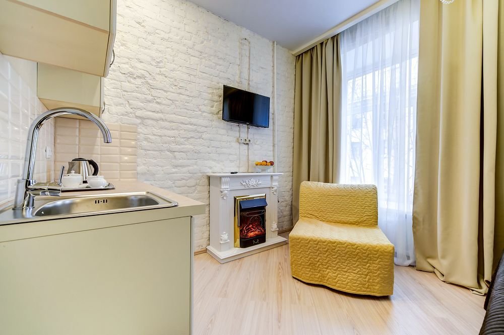 Санкт-Петербург: Guest Rooms At Marata 10