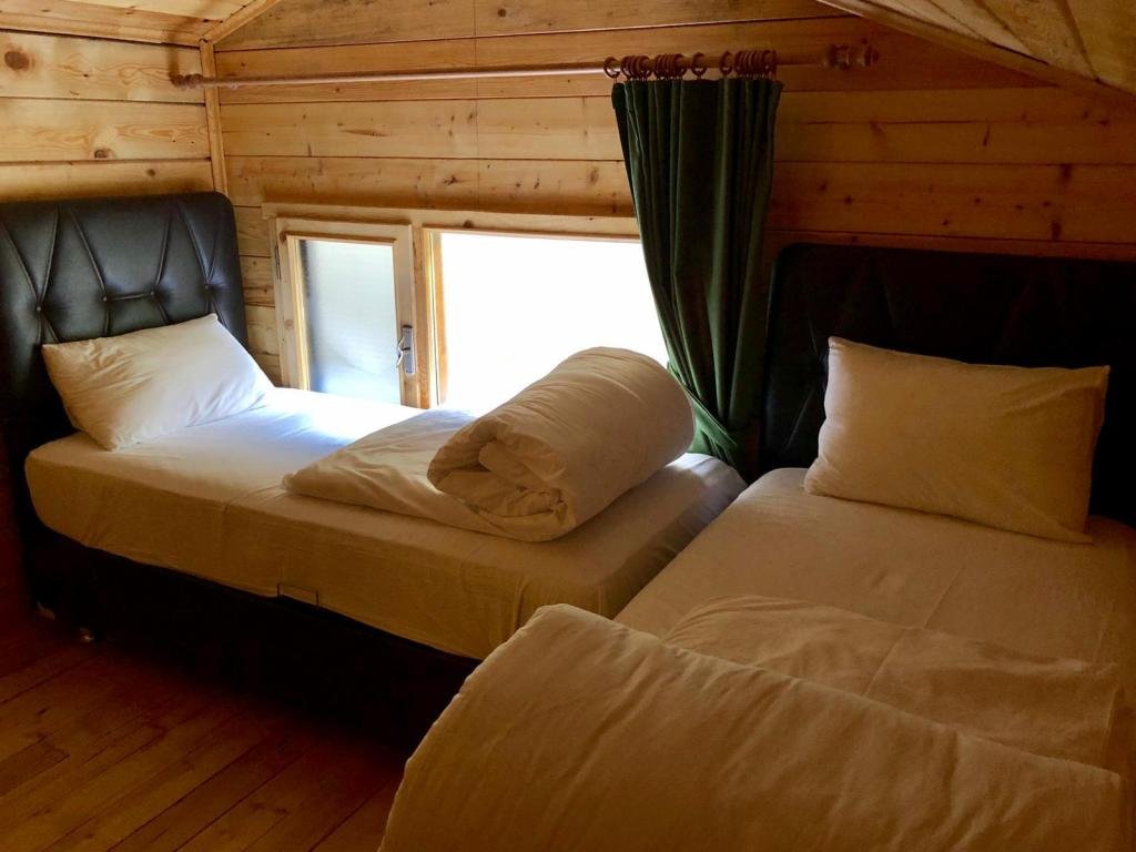 Чамлыхемшин: Elevit Tatil Köyü